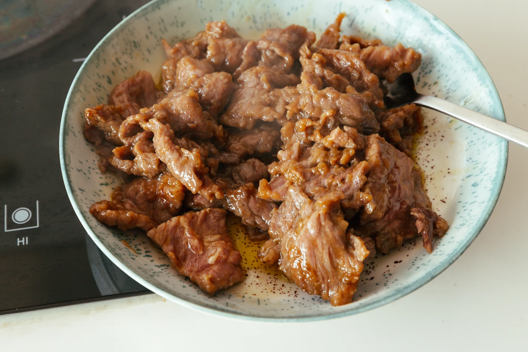 beef and lettuce stir fry